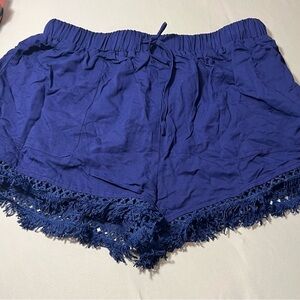 IBTOM CASTLE Navy Blue Fringe Hem Shorts – Size Large (NWT)